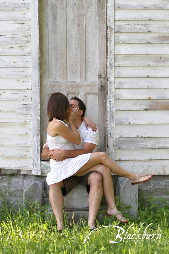 How To Prepare for Your Engagement Photo Session