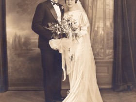 Power Helmets, Lost In Space and Why You Need Printed Photographs | Saratoga Springs Wedding Photography