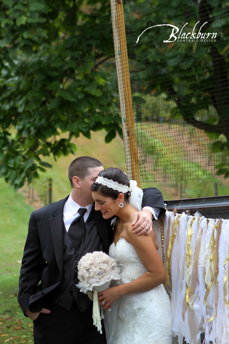 Rustic Barn Wedding Photos