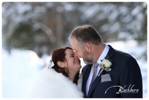 snow-winter-wedding-photos-chestertown-ny