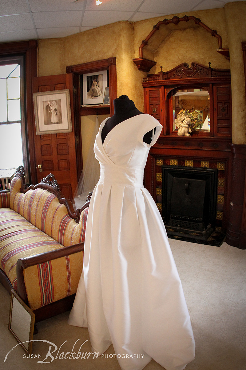 beautiful-unique-bridal-boutiques-in-saratoga-springs