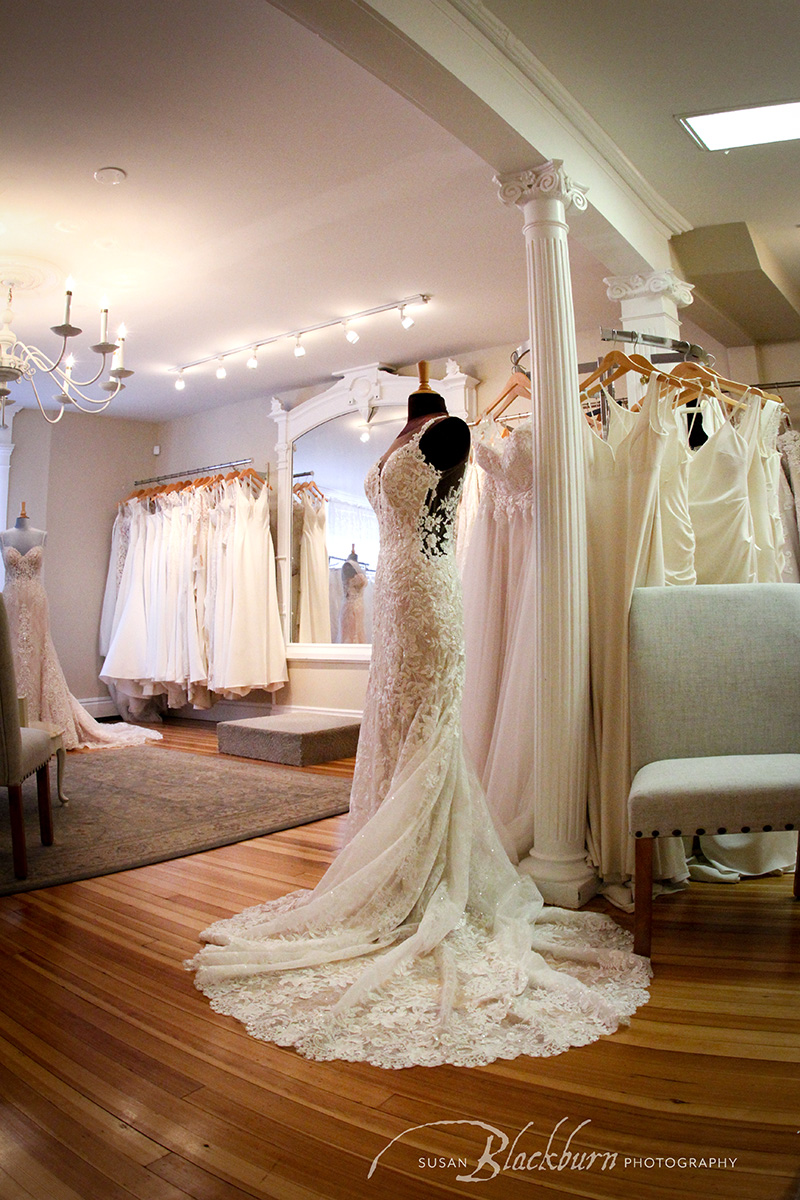 beautiful-unique-bridal-boutiques-in-saratoga-springs