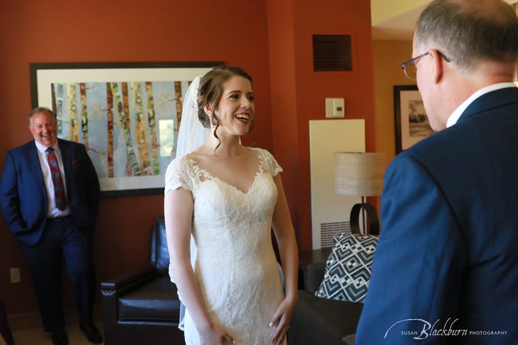 Bride and Dad first look photo