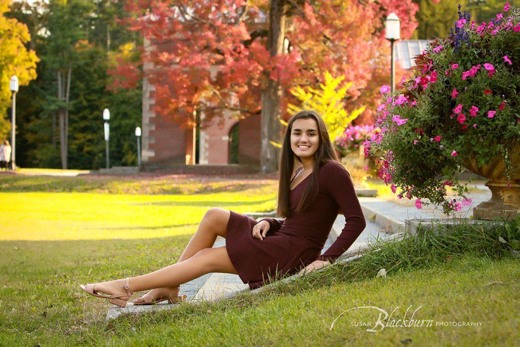 Senior Portrait Clothing Guide for Girls