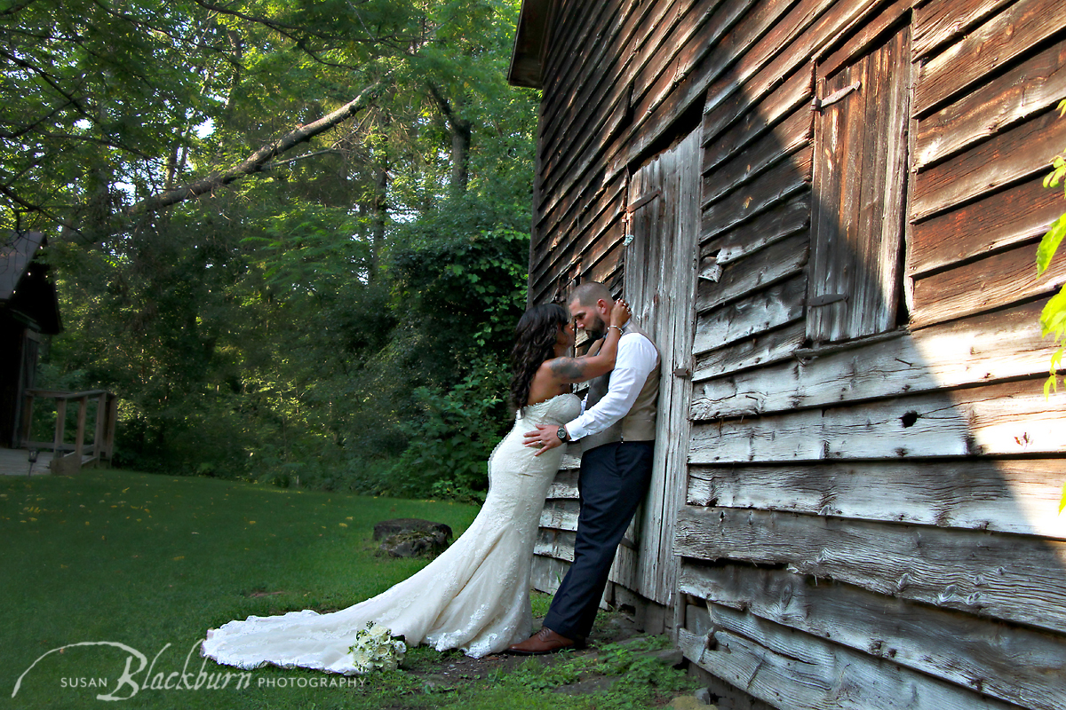 Saratoga Locations are the key to great wedding photos