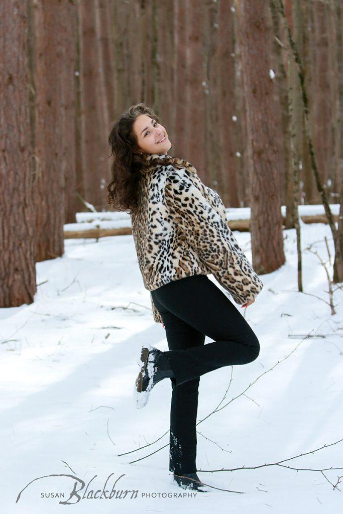 Snowy Day Senior Portraits Saratoga NY