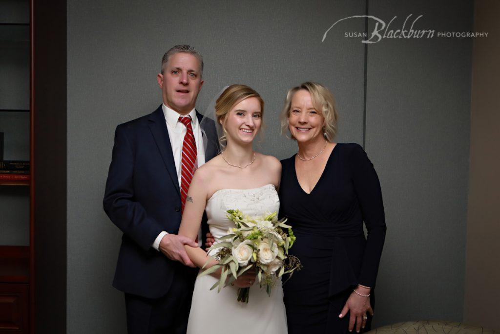 Excelsior Springs Winter Wedding Photo