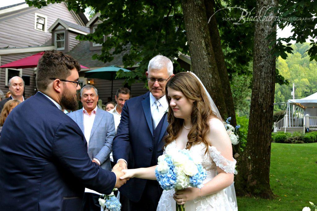 Outdoor Summer Wedding Ceremony Photo in Saratoga NY