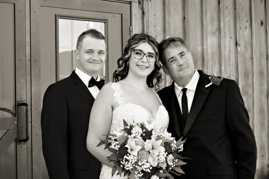 Black and White Family Photo Hansen Hill Farm