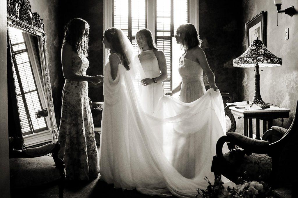 Black and White Wedding Photo Saratoga Mansion